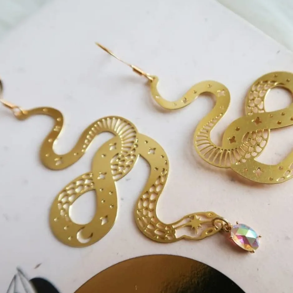 Jewelry-Bohindie Stream Levitate Earrings
