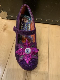 Heel-Irregular Choice Flower Fright
