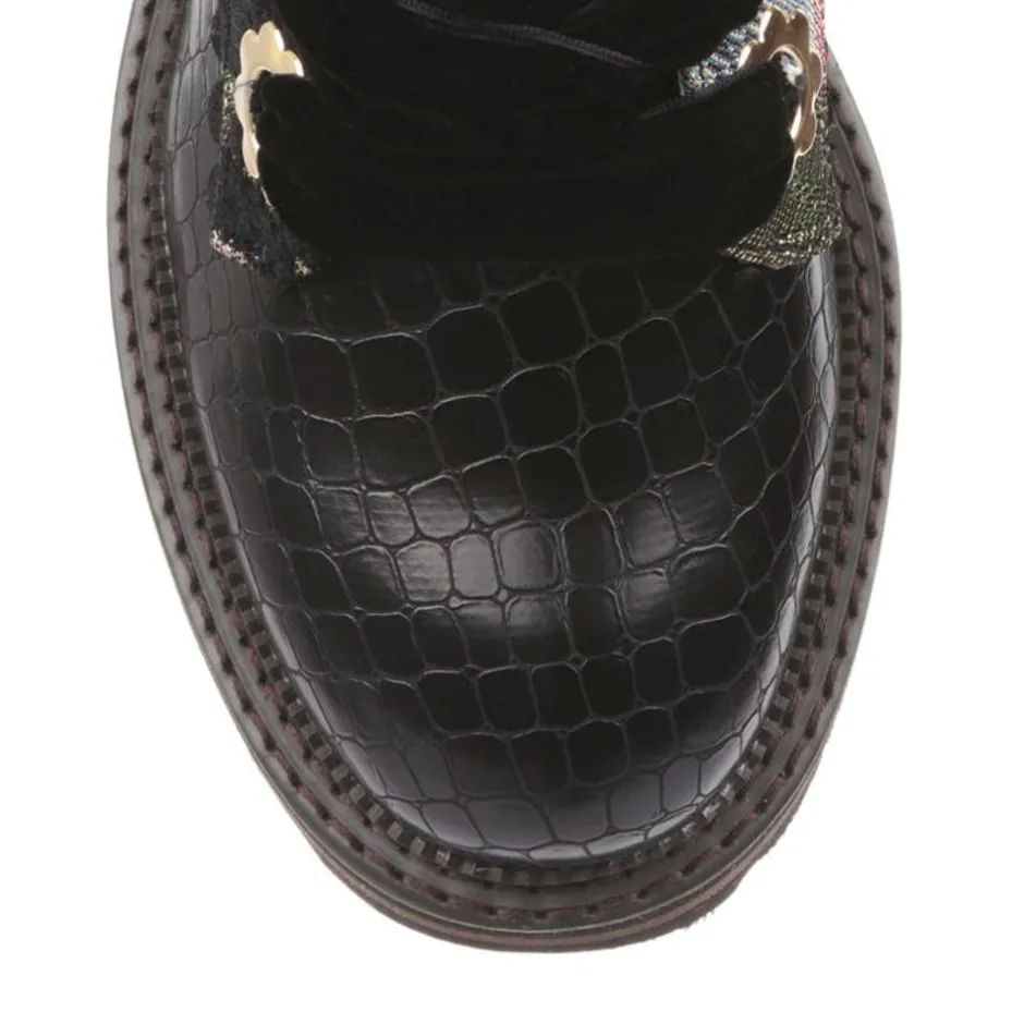 Boot-Irregular Choice Morning Stroll Black