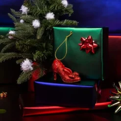 Sneaker-Irregular Choice Twinkle Red Ornament