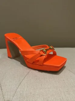 Heel-Jeffrey Campbell Hinged Heel
