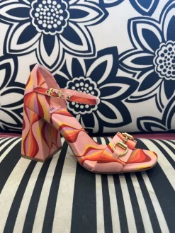 Heel-Jeffrey Campbell Pop-Star Buckle Sandal