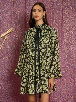 Mini-Sister Jane Acoustic Floral Mini Dress
